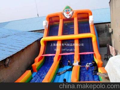 大型充气城堡滑梯与雄鹰充气滑梯 上海充气游乐设施图片大全及奥奇充气制品全解析
