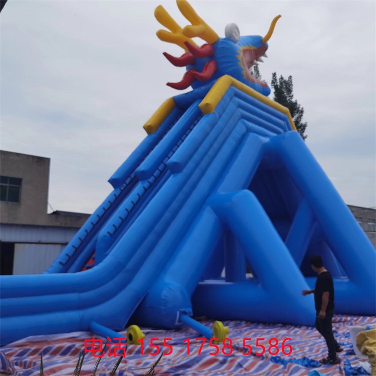 巨型充气游乐新宠 5x8米章鱼水滑梯与7x6米八爪鱼城堡，畅爽整个夏日